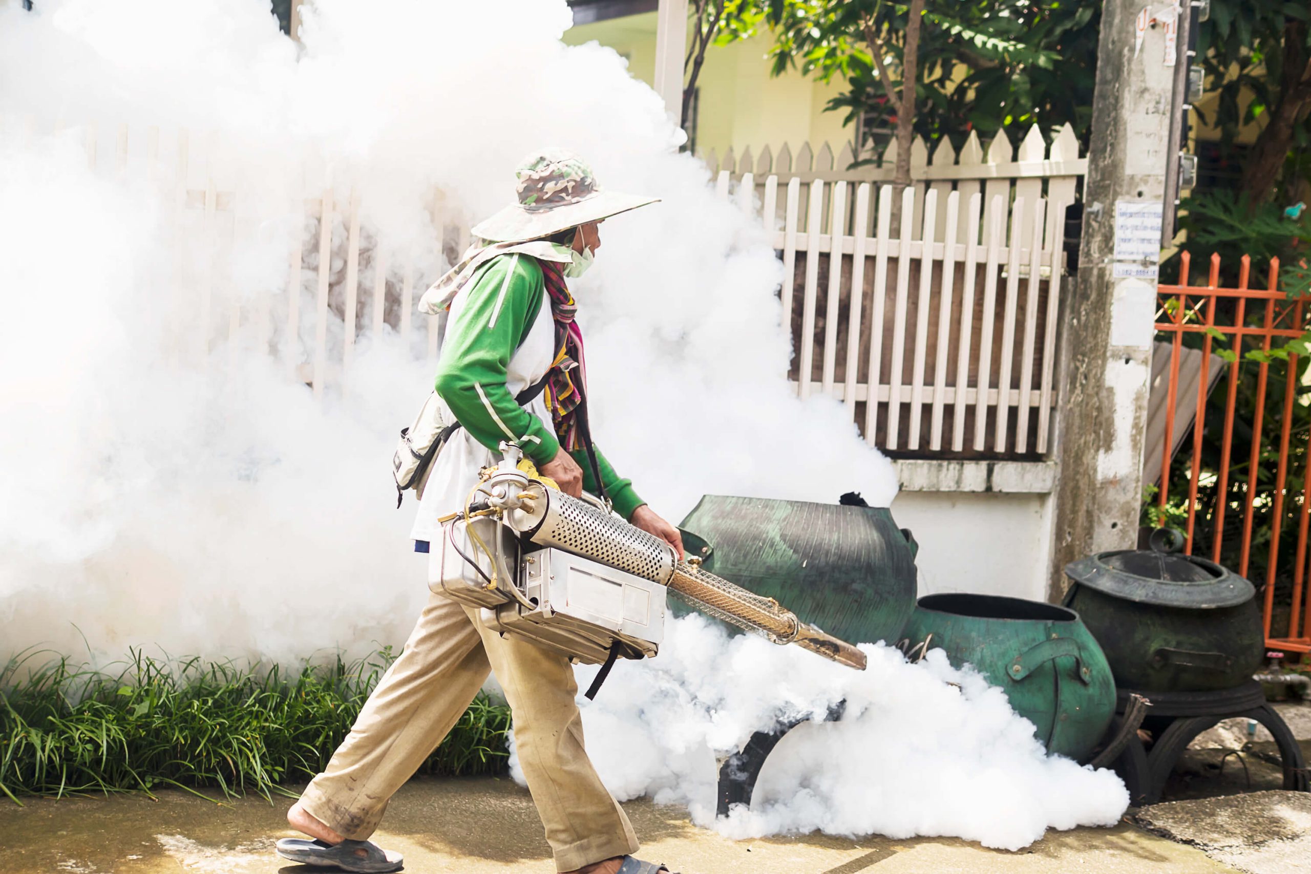 man-is-using-thermal-fog-machine-protect-mosquito-spreading